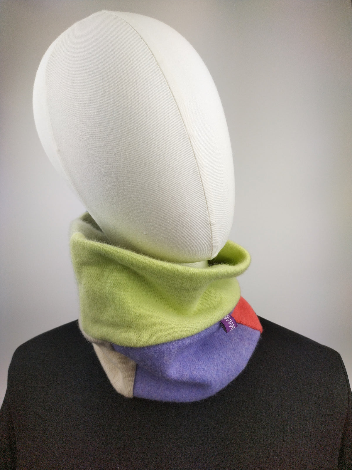 Sera Cashmere Neckwarmer